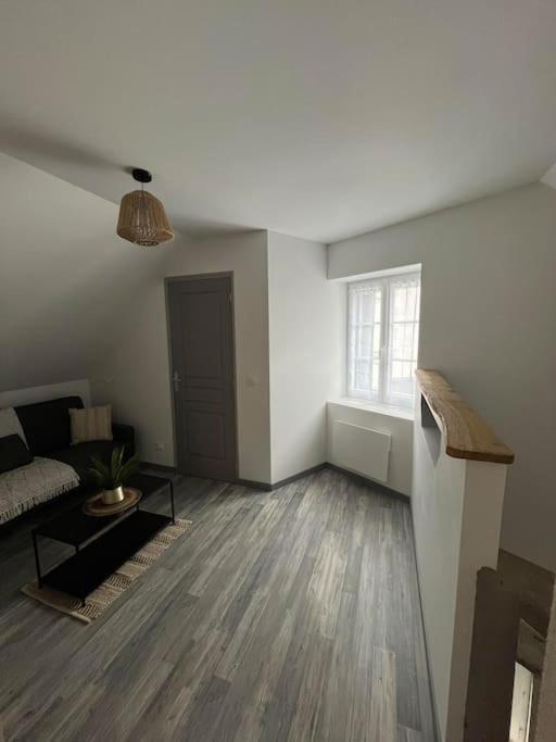 Charmante Maison De Bourg Cosy Acces Wifi Sepmes Екстериор снимка