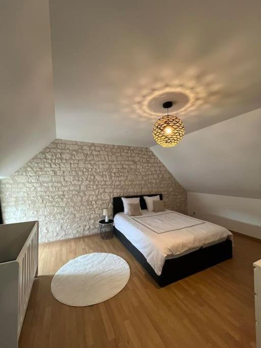Charmante Maison De Bourg Cosy Acces Wifi Sepmes Екстериор снимка