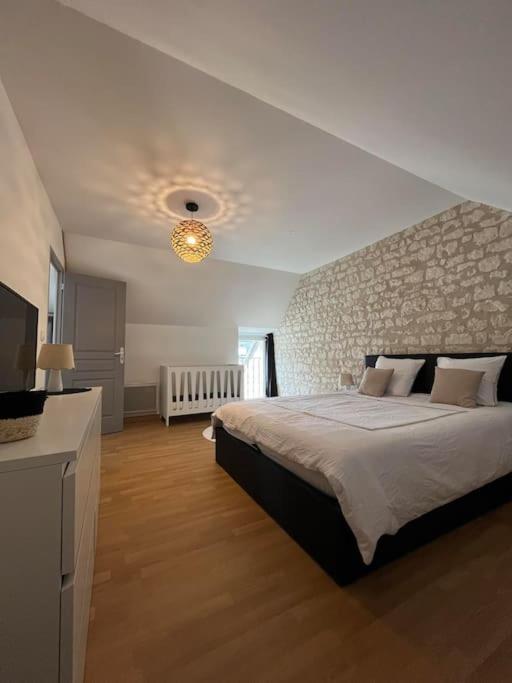 Charmante Maison De Bourg Cosy Acces Wifi Sepmes Екстериор снимка