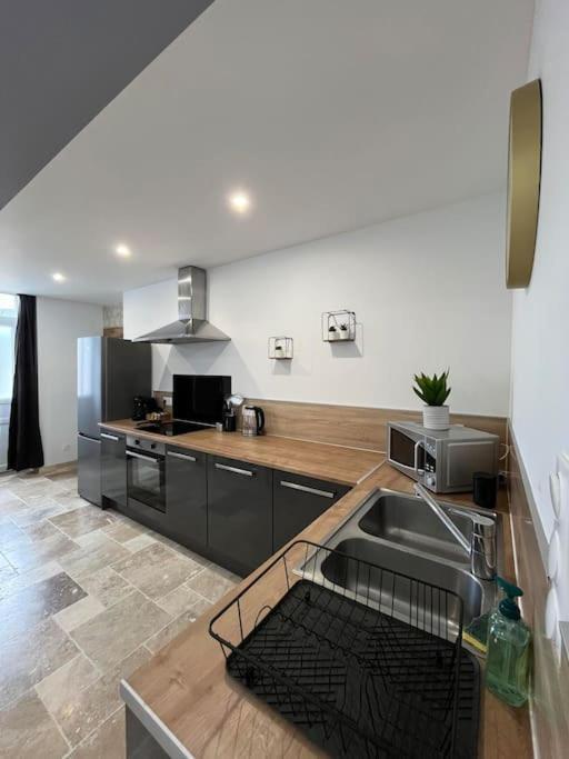 Charmante Maison De Bourg Cosy Acces Wifi Sepmes Екстериор снимка